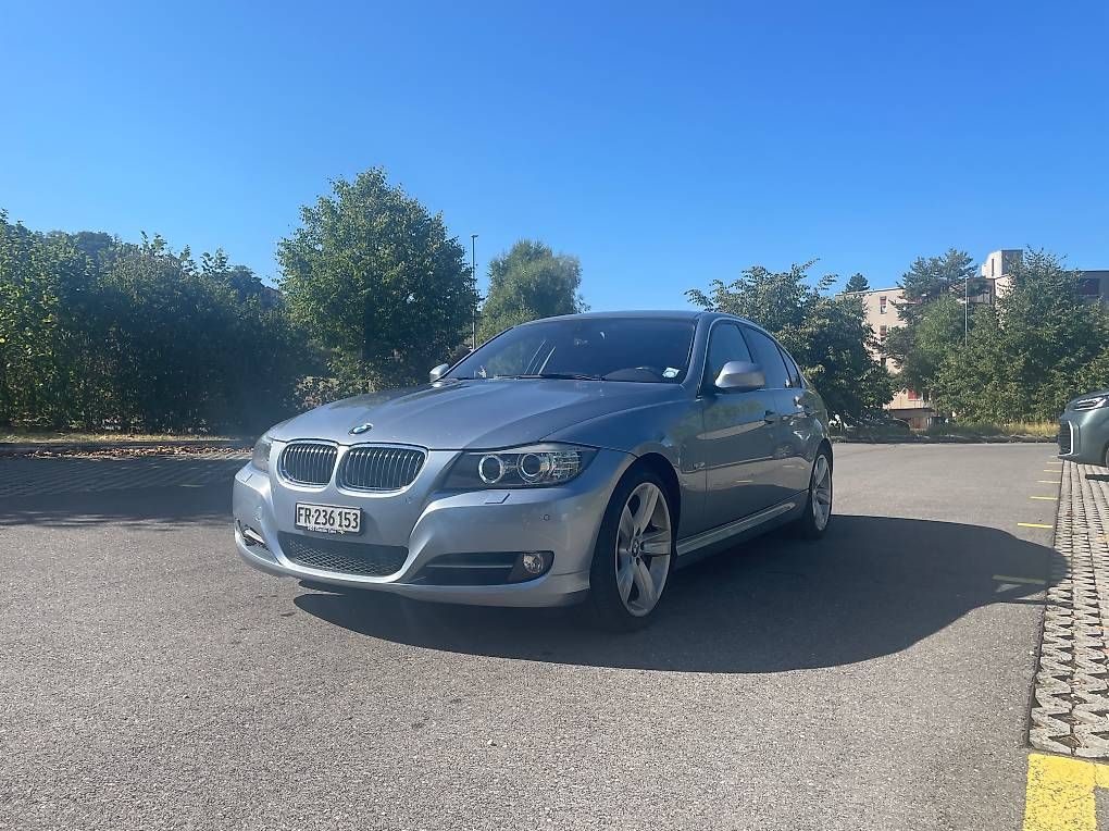 Automobili: BMW 335xi – Usato da Estavayer-le-Lac venduto da kev_k85h 4
