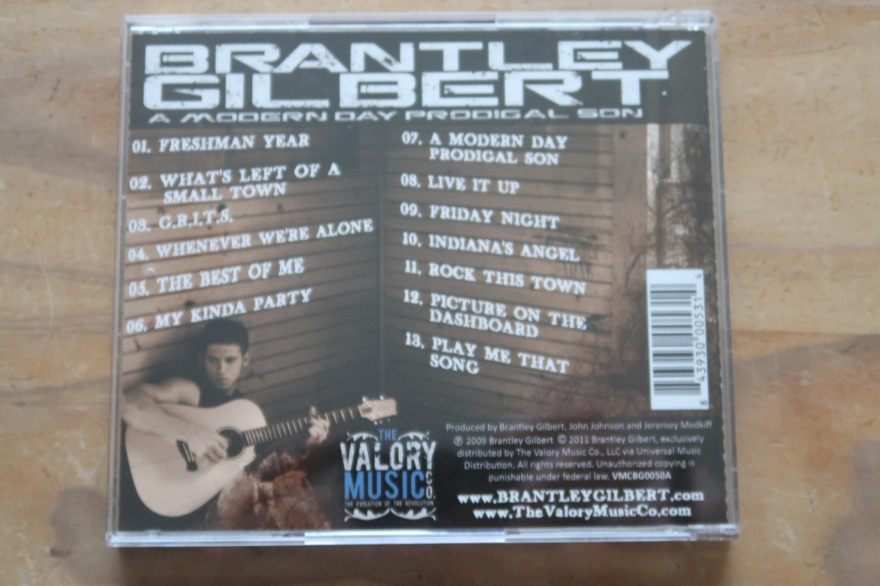 CDs: BRANTLEY GILBERT - A MODERN DAY PRODIGAL SON - CD – Gebraucht aus Basel von Patiscat 1