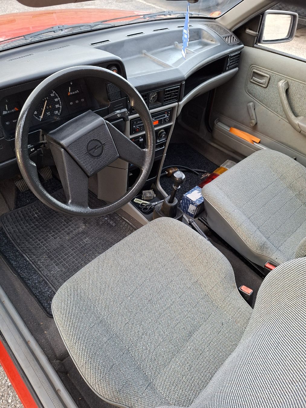 Opel Automobili: opel kadett 1.3 S – Usato da Posieux venduto da Scoubidou03 3