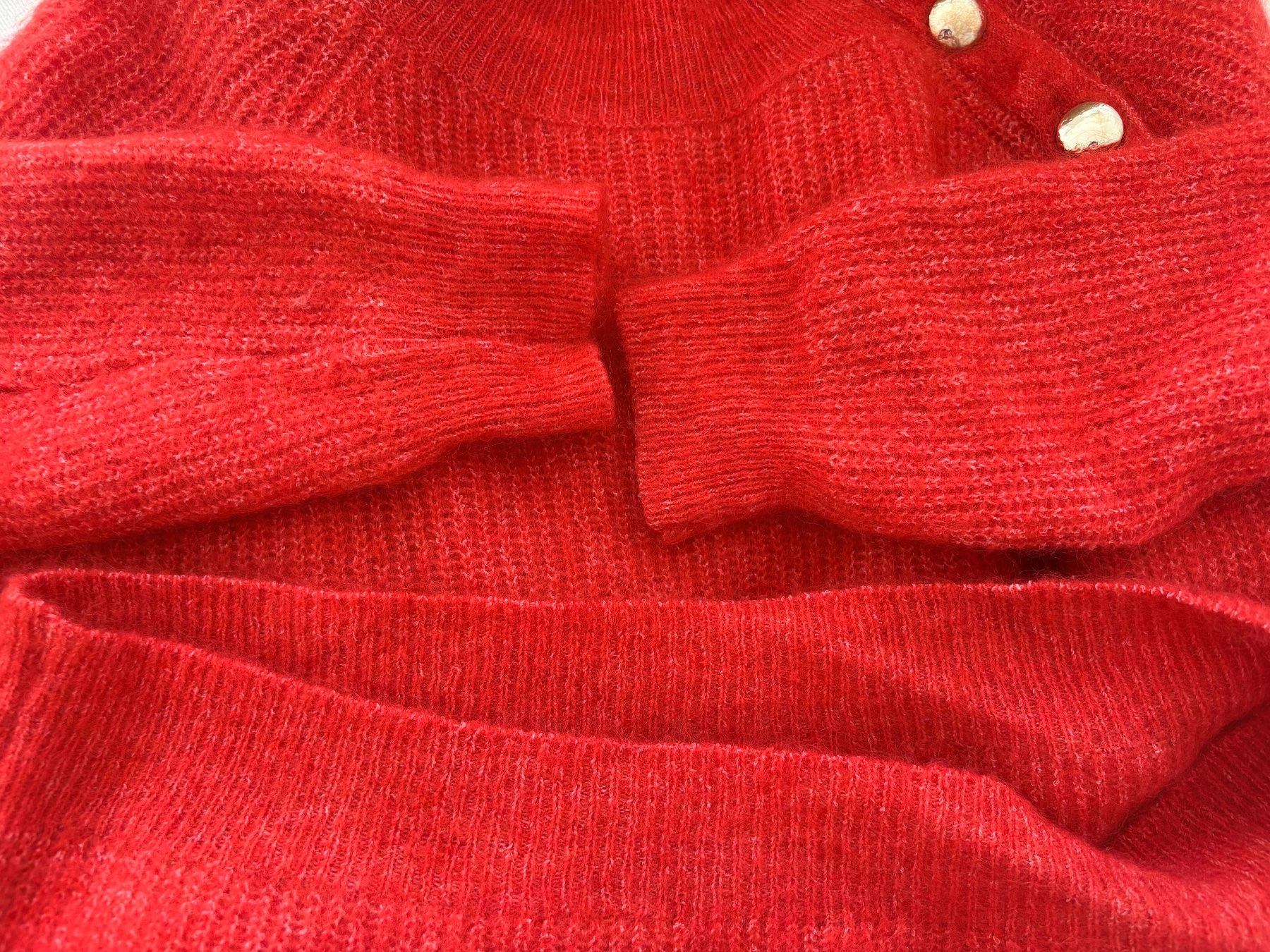 Sezane Pulls & Sweat-shirts: Sezane Pullover Rot – D'occasion à Lausanne par kasiabkasiab 5