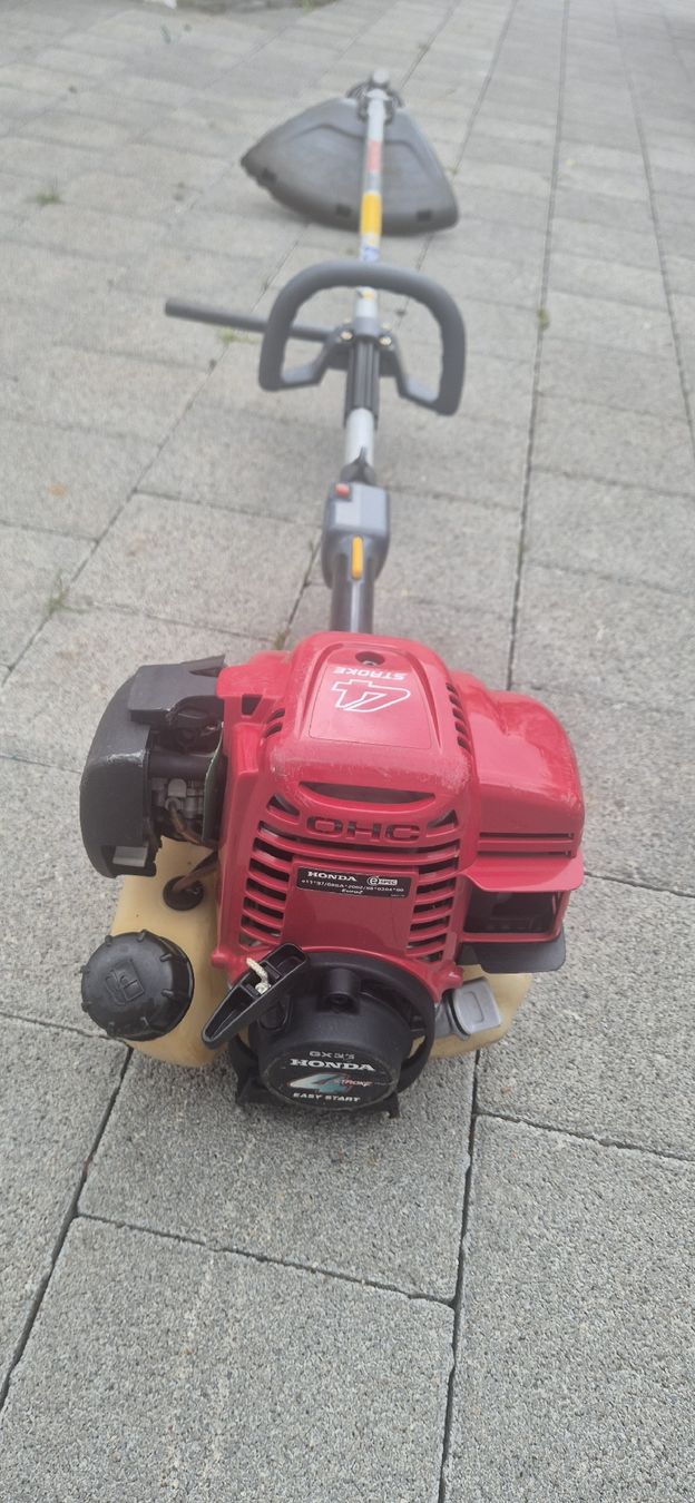 Honda Tutte le macchine: Honda UMK 435E – Usato da Grenchen venduto da HZG.