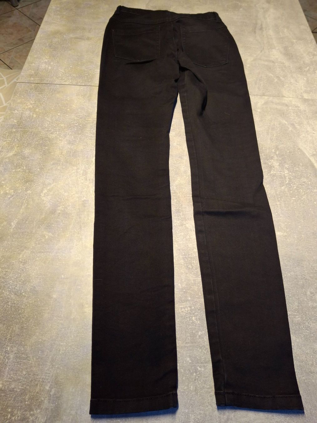 Only Pantaloni: Pantalon noir taille XS marque Only – Usato da Villiers venduto da san_jn5w 7