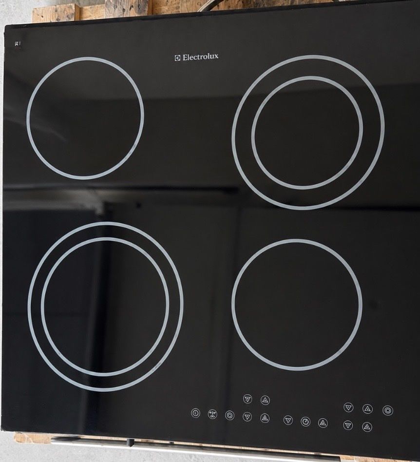 Electrolux Backöfen: Electrolux EBSL7 Kombi Elektro Backofen Kochfeld SET 400V – Gebraucht aus Muttenz von ZAGAU 1