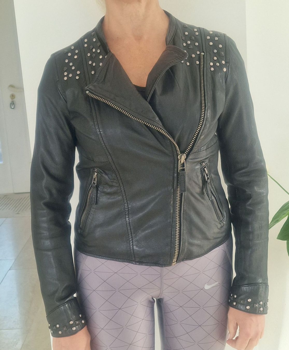 Giacche: Sportlich-elegante Damen Lederjacke – Usato da Winkel venduto da MMM666 1