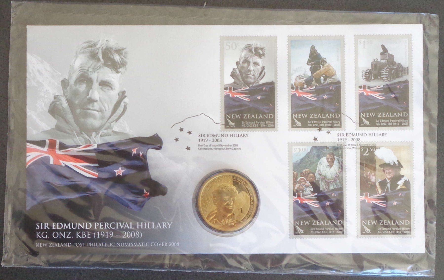 Alle Briefmarken: NEW ZEALAND 2008: Enveloppe numismatique Sir E P Hillary – Neu und originalverpackt aus Le Locle von timbrettino