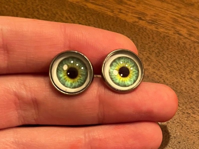 Orecchini pendenti & Orecchini a lobo: Coole grüne Augen Ohrstecker – Nuovo e nell'imballaggio originale da Gams venduto da Mariawicca 5