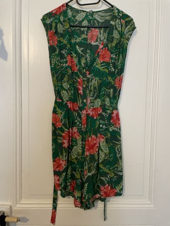 Jumpsuit Blutsgeschwister