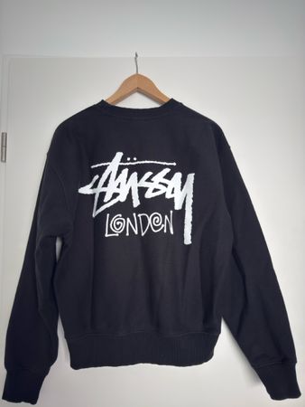 Stussy Pullover schwarz Grösse S guter Zustand