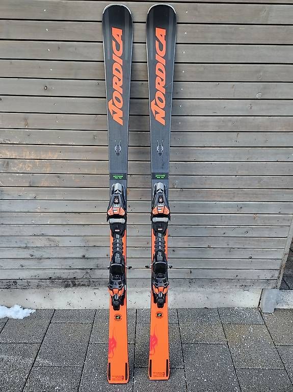 Sci: NORDICA Spitfire RB 72 in 162cm – Usato da Engelberg venduto da Titlis1000