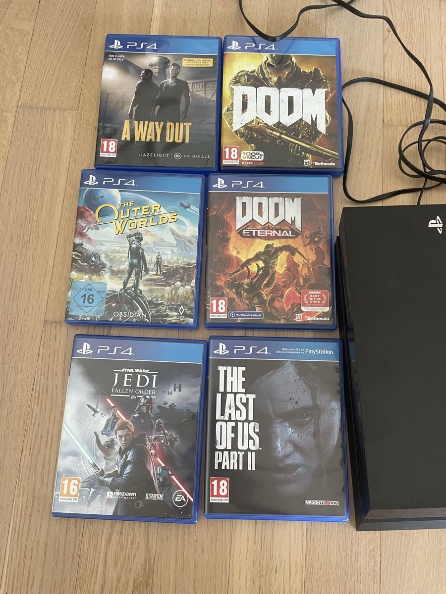 Sony Consoles: PS4 mit 2 Controller und 6 Spielen  – D'occasion à Däniken SO par Emily_19 1