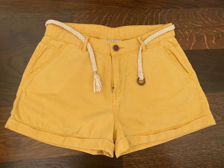 Short jaune, taille 36