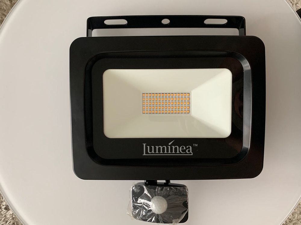 Luminea Led Fluter Mit Pir Sensor Kaufen Auf Ricardo