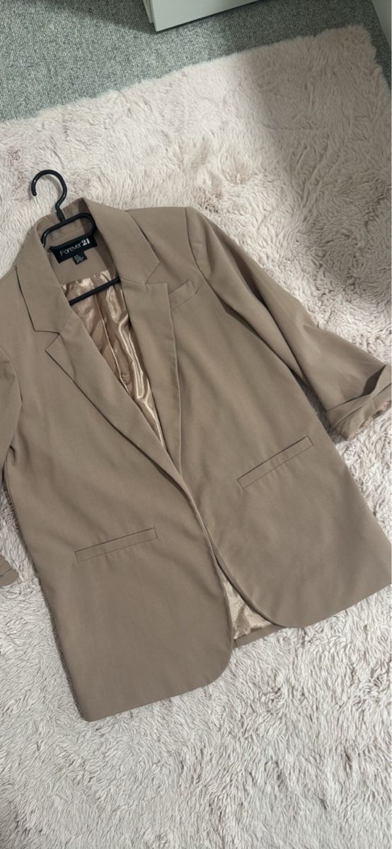 Vestes: Beiger Blazer – D'occasion à Benglen par Shamily