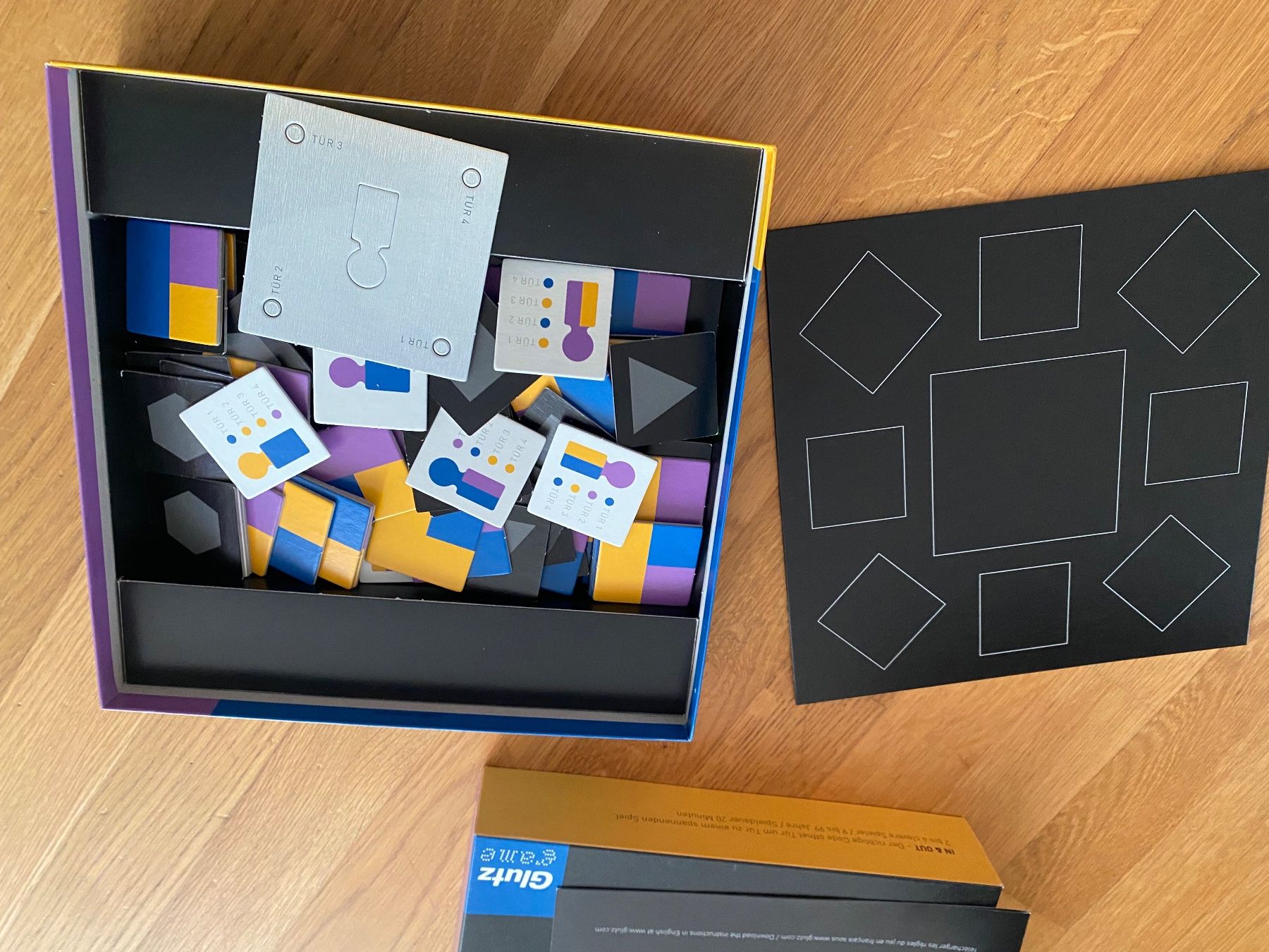 Jeux: Spiel In&Out Neu – Neuf avec emballage d'origine à Riedholz par emm_22qn 1