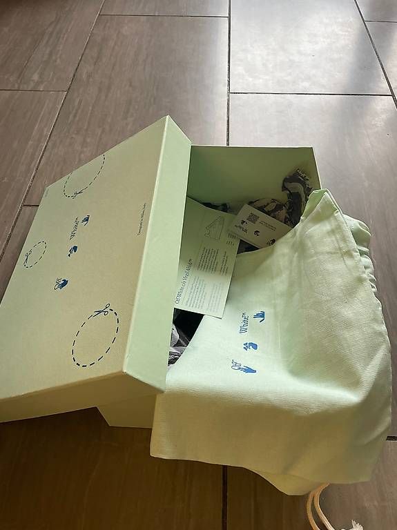 Scarpe da uomo: Off White no.40 – Usato da Origlio venduto da lui_97nd 2