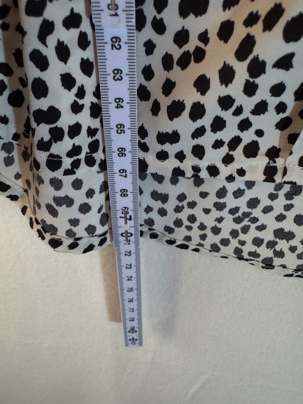 Blusen: Getippte Bluese von Jaqueline de Yong Gr. 38 – Gebraucht aus Grosswangen von second_hand_dress 2
