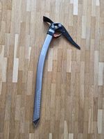 Piolet Petzl Sum'tec