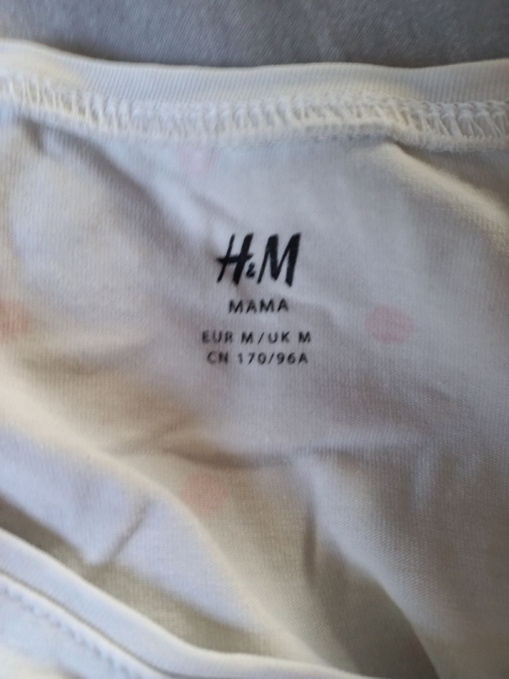 H&M Lotti di vestiti: 3 Schwangerschaftstops, Gr. M – Usato da Salvenach venduto da soleil_27 4