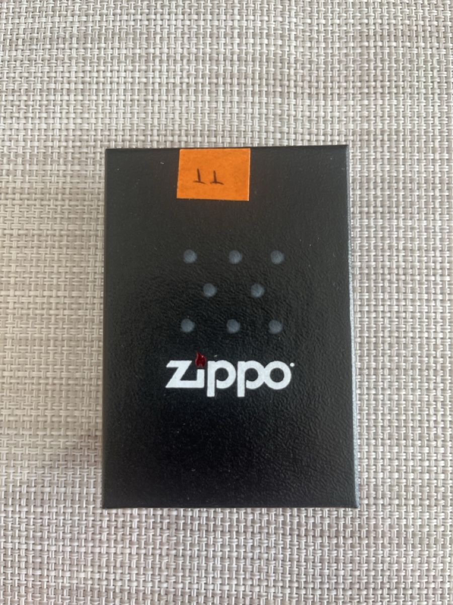 Zippo Feuerzeuge: Zippo – Gebraucht aus Bassersdorf von VERO-EN