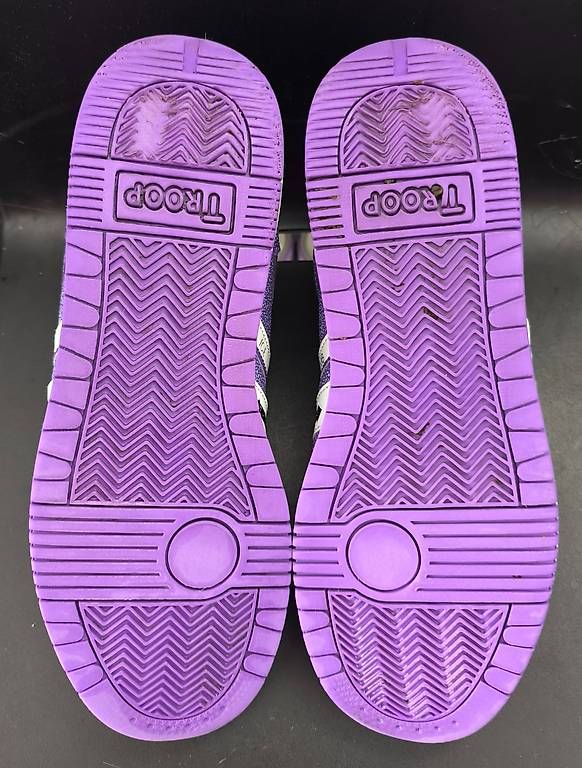Herrenschuhe: TROOP Ice Lamb Sneakers Lila Gr. 42. – Gebraucht aus Pully von shulgin788 3