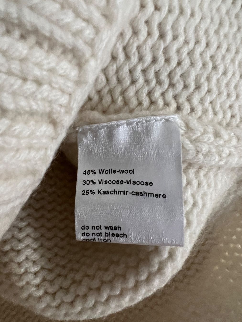 Pullover & Sweatshirts: Akris punto Pullover aus einer Kaschmirmischung - Gr.34 – Neu (gemäss Beschreibung) aus Zürich von The_Renew_Project 4