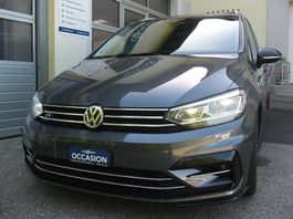VW Touran 1.5 TSI R-Line