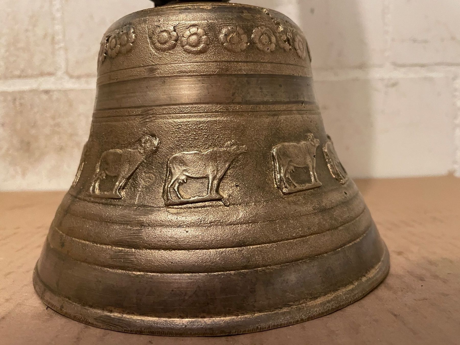Glocken & Treicheln: Alte Glocke ab 1.00 Fr. – Gebraucht aus Birrhard von magisto52 2