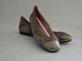 Ballerinas Pretty Ballerinas Gr. 38,5 taupe/grau, wie neu