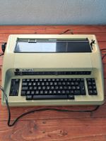 Schreibmaschine OLYMPIA 