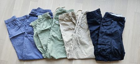 4 Stoffhosen Gr. 152