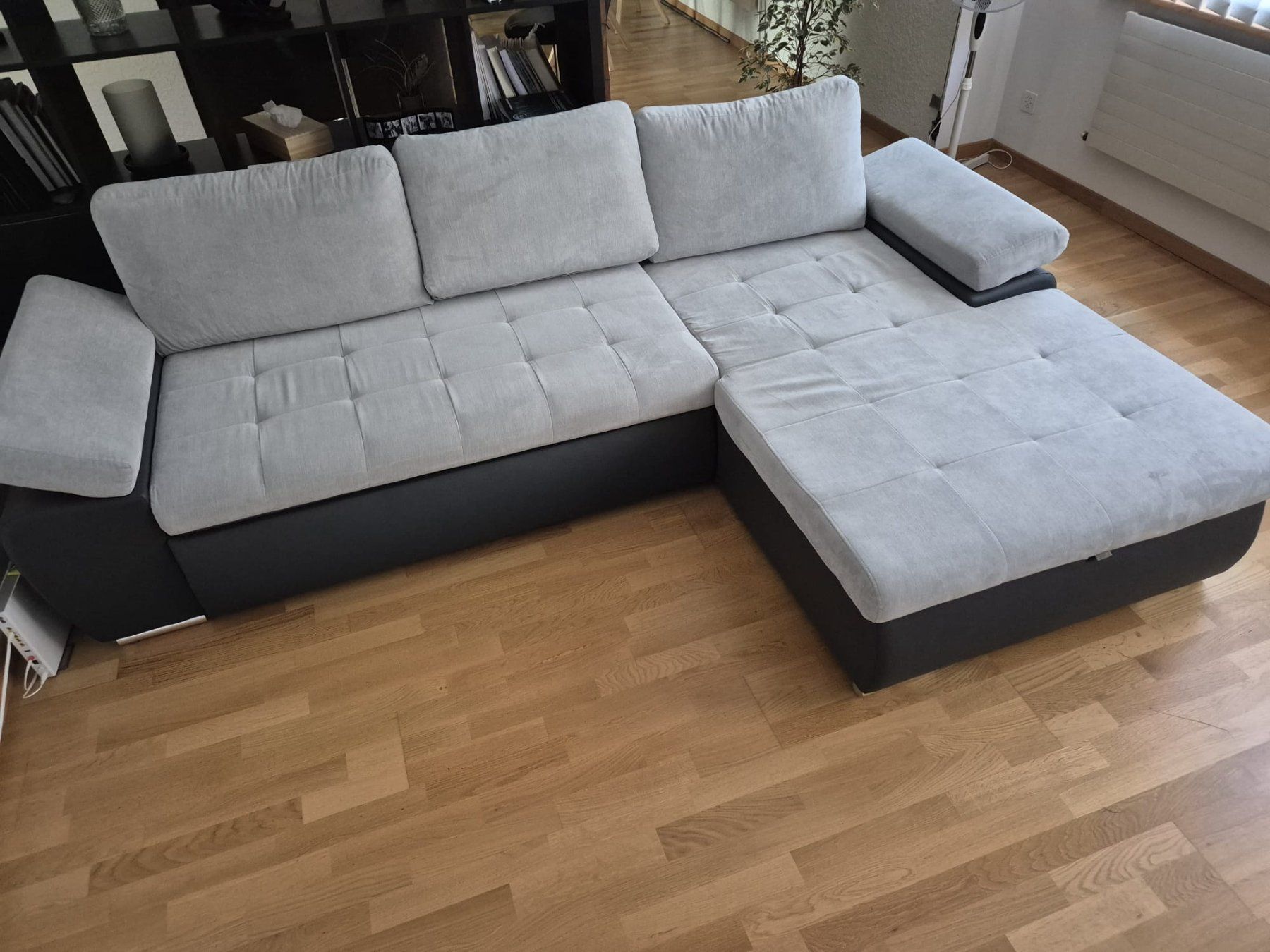 Conforama Divani: Schlafsofa mit Stauraum – Usato da Bern venduto da fff_clp5 3