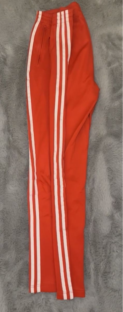 Adidas Pantaloni: Rote Adidas Trainingshose – Nuovo (secondo la descrizione) da Bülach venduto da RuShe_ 3