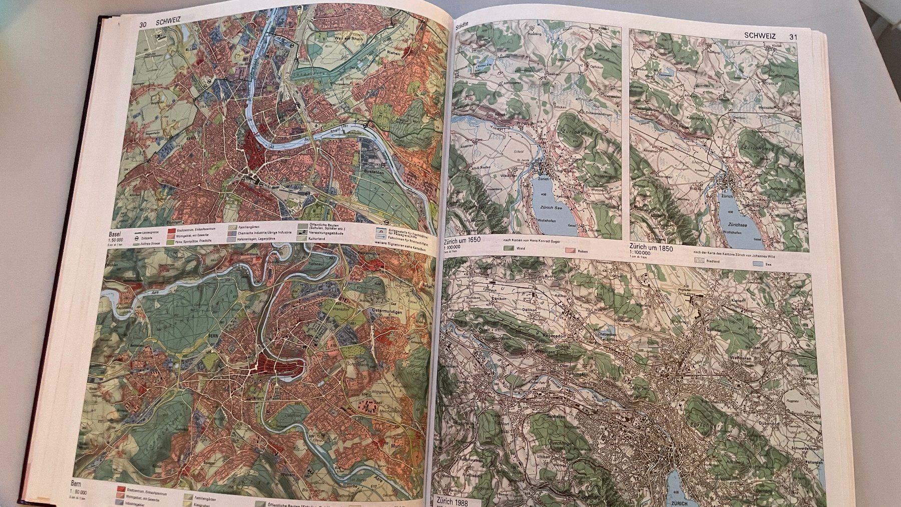 Bücher: SCHWEIZER WELTATLAS – Gebraucht aus Glattfelden von cybermaxx 4
