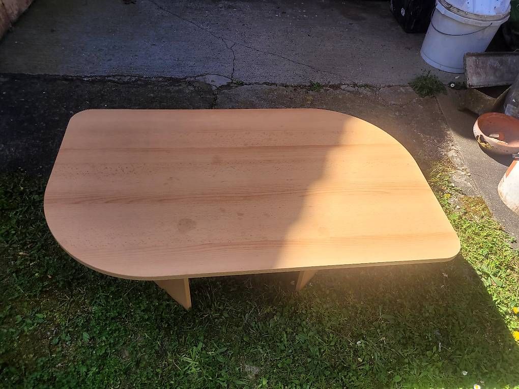Tische: Salum Tisch  – Gebraucht aus Benken ZH von kel_jr7d