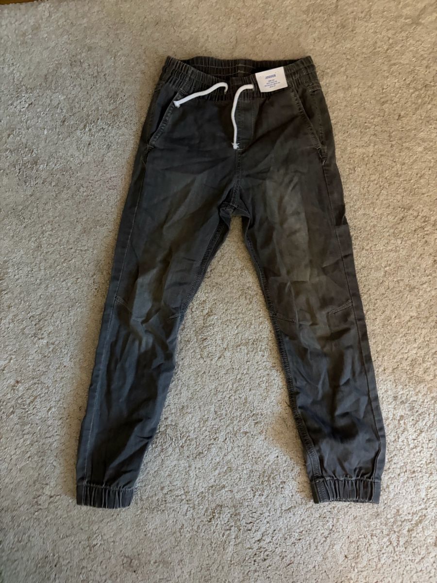 Pantalons: Jeans dunkelgrau Grösse  – D'occasion à Felsberg par kianga