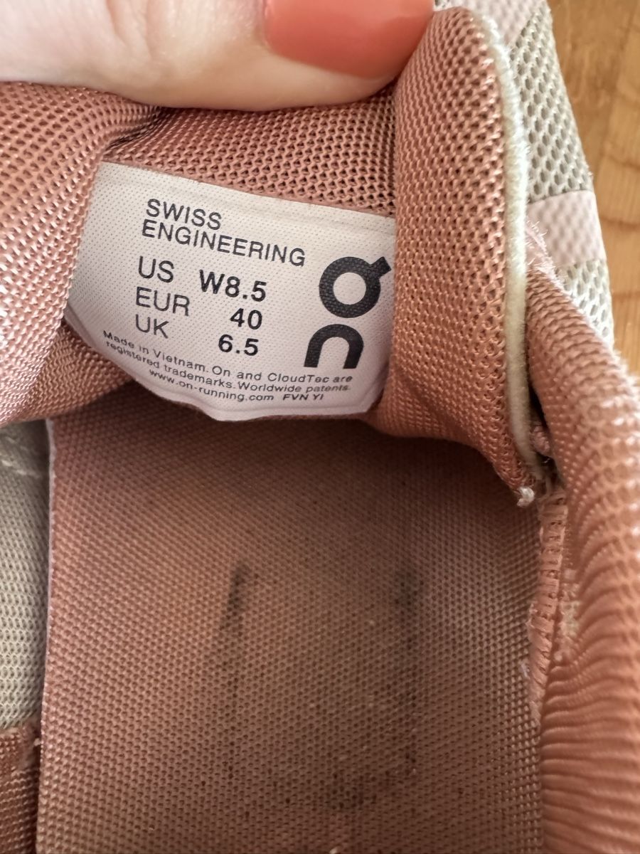 On Scarpe da uomo: On Cloud Gr. 40 – Usato da Herzogenbuchsee venduto da _jaaanita 2