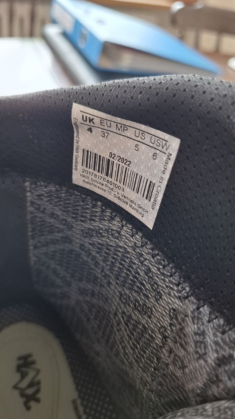 Scarpe da uomo: Sicherheitsschuhe Grösse 37 – Usato da Birrwil venduto da voe_nxc8 4