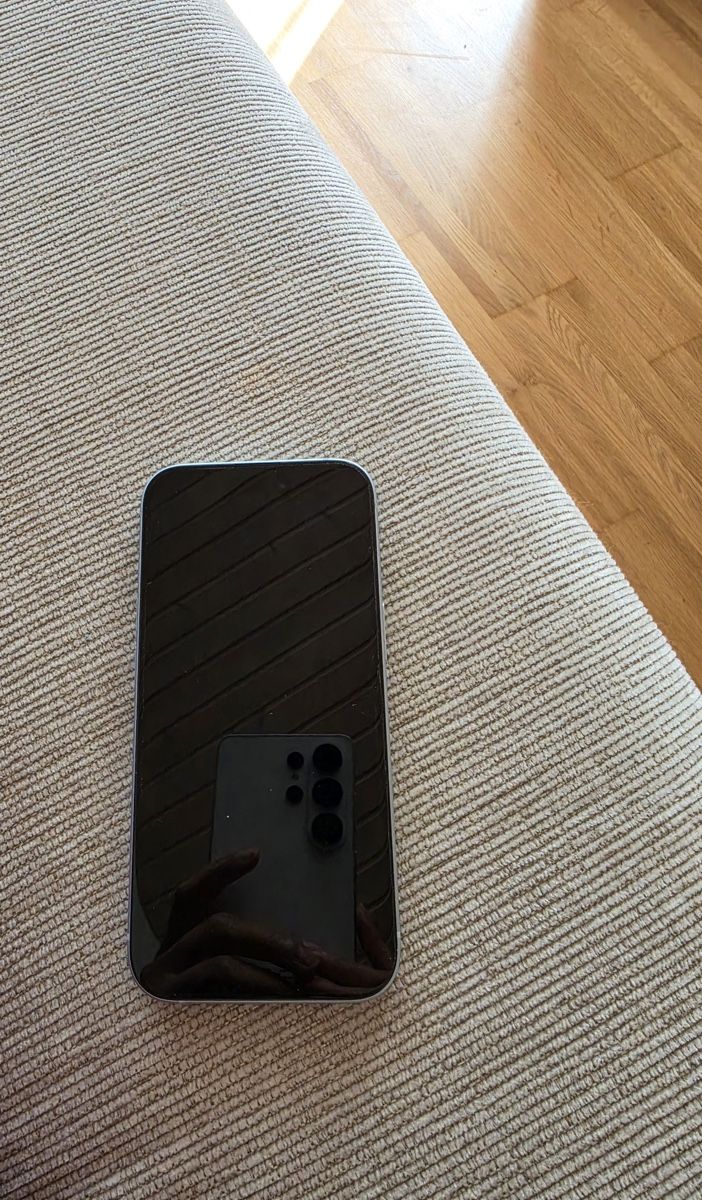 Apple Handys / Smartphones: iphone 15  – Neu (gemäss Beschreibung) aus Frauenfeld von ad9195 2