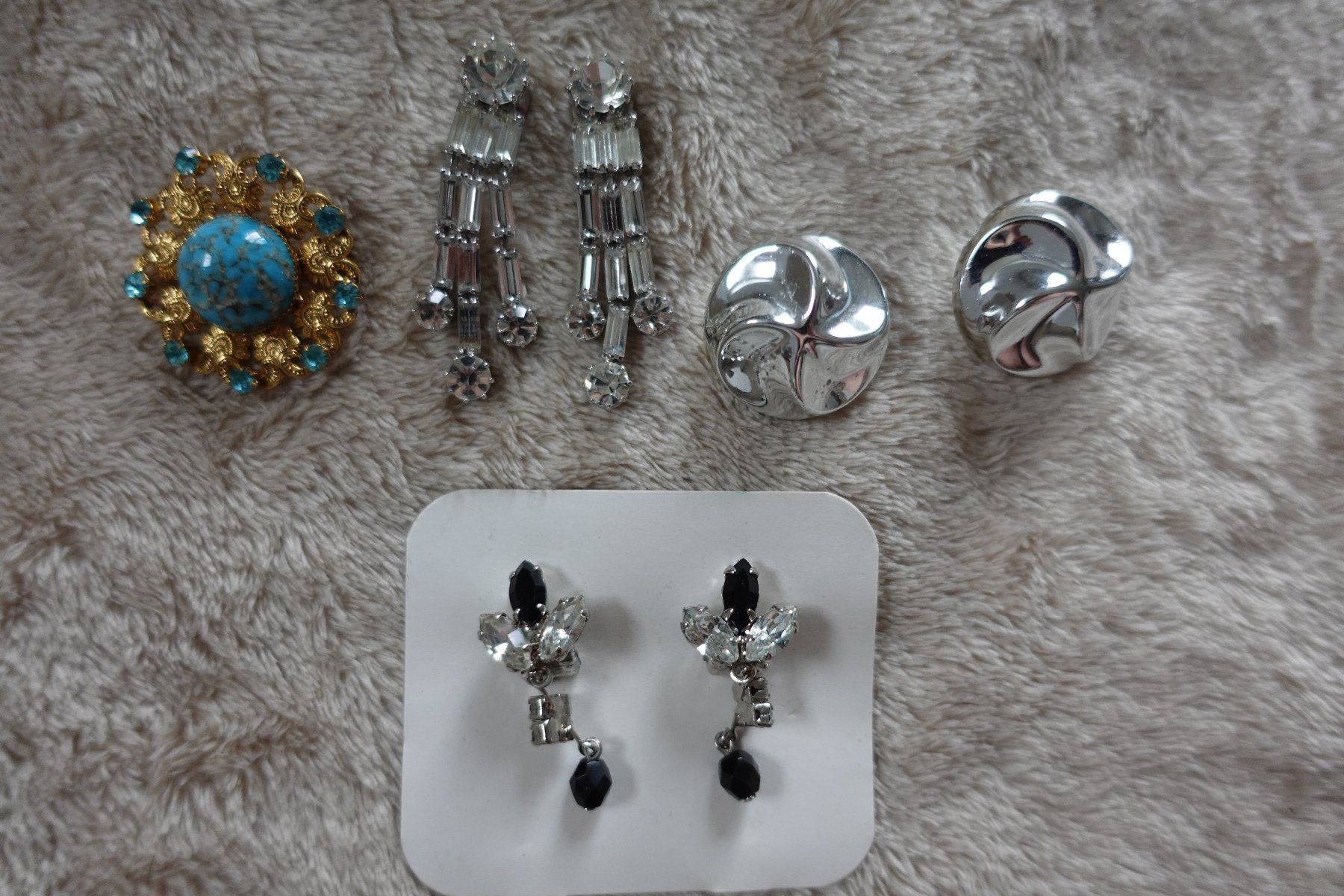 Altri gioielli: 1 schönes 26 teiliges Modeschmuck Set – Usato da rorschach venduto da Babsi64 2