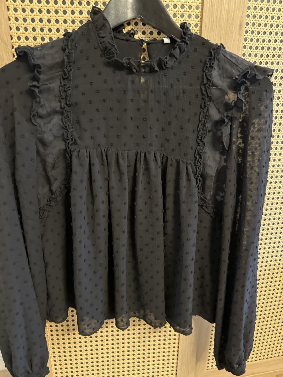 Zara Blusen: Bluse von Zara Gr L – Gebraucht aus Volketswil von Sina008