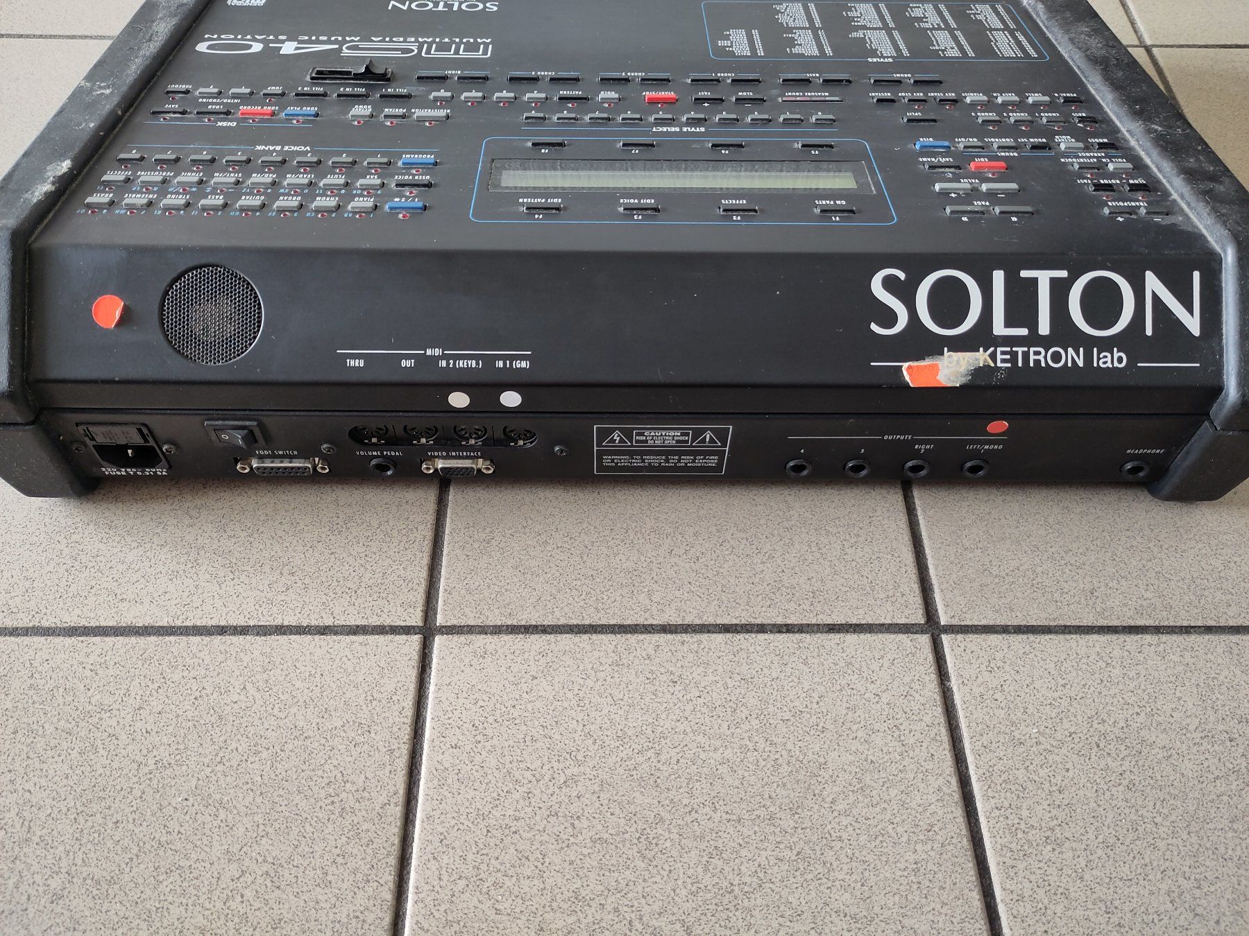 Strumenti musicali: Solton ms40 – Usato da Villars-sur-Glâne venduto da Macherel0 3