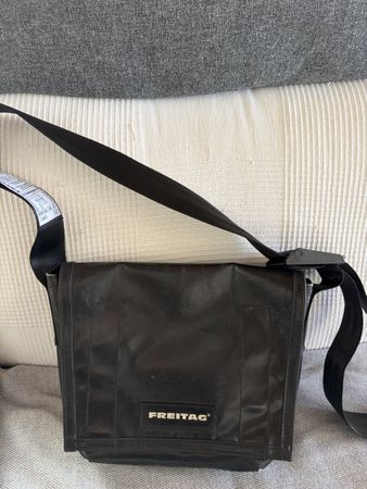 Freitag Lassie total black