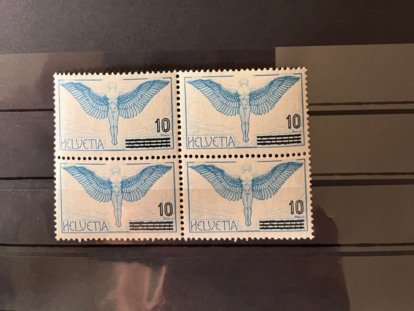 Tutti i francobolli: Flugpostmarken F 22 4 er Block ** – Usato da Emmen venduto da codici