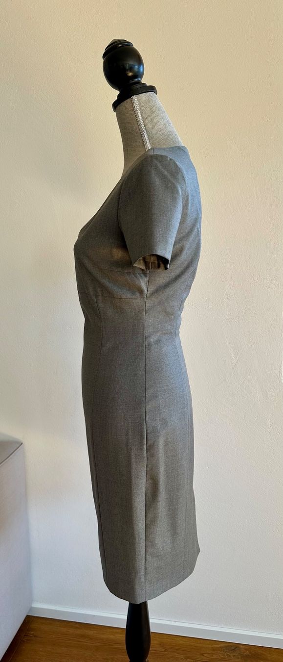 Vestiti: NWOT Joseph Grey Wool Mini Dress Size 38 – Nuovo (secondo la descrizione) da Trin venduto da kat_pmj8 1