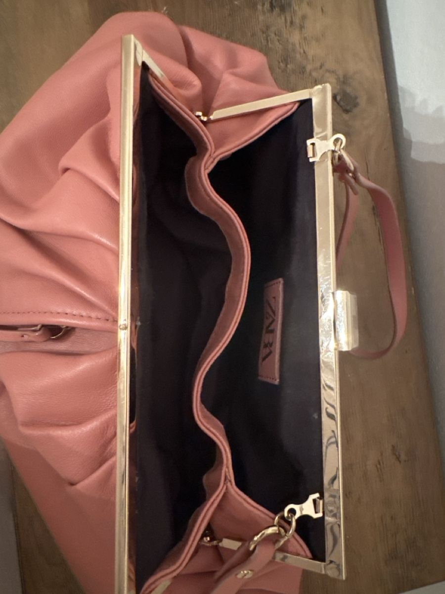 Zara Sacs femmes: Zara Echtleder Handtasche Clutch  – D'occasion à Degersheim par wul_5vdb 3