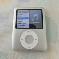 iPod Nano 4 Go – argent – en état de marche