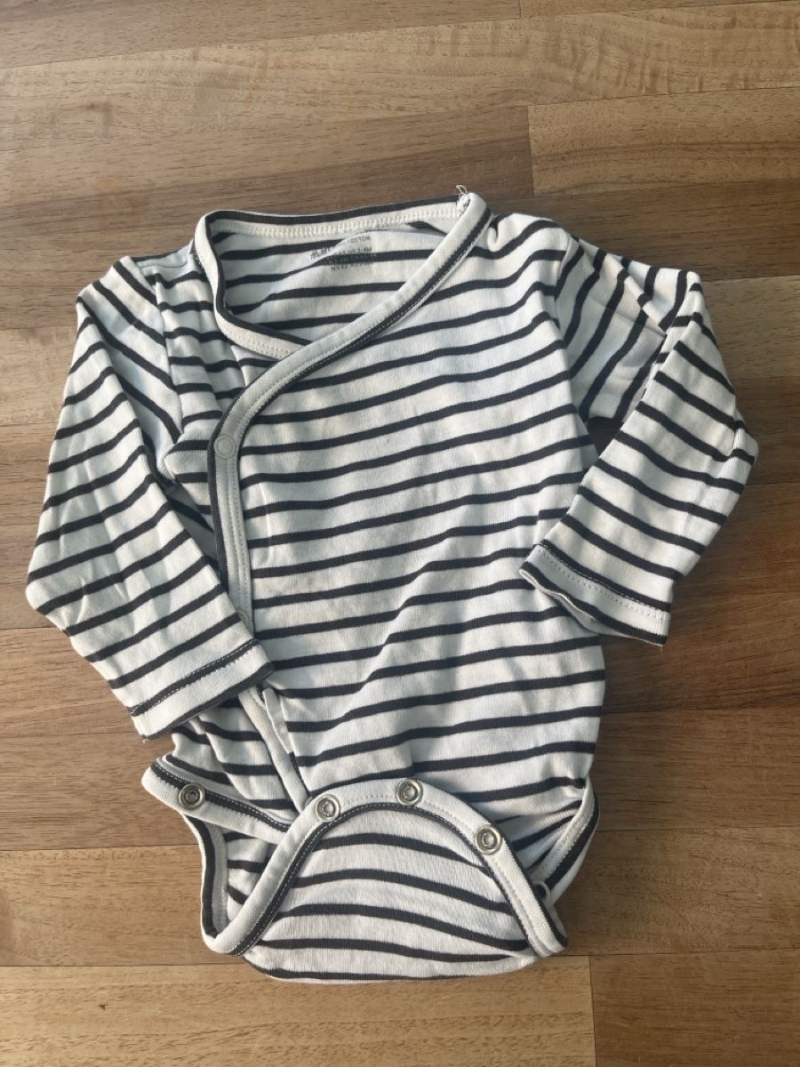 H&M Biancheria intima: Body H&M Organic Grösse 62/68 2-4M – Usato da Basel venduto da HugChristine