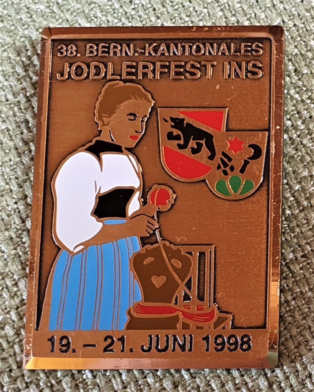 Altre raccolte & rarità: D378 - Jodlerfest INS Bern 1998 Schweiz – Usato da Reinach BL venduto da Boston-Verkauf