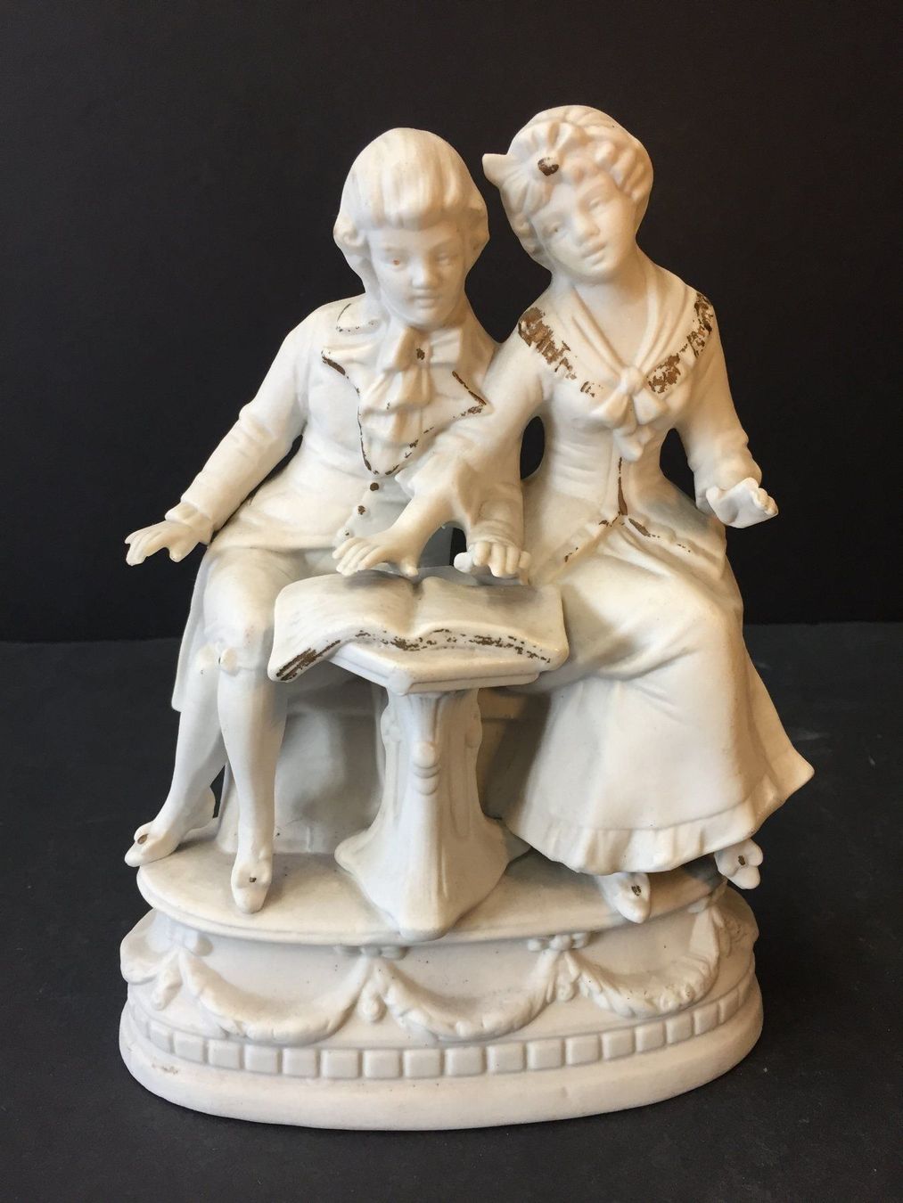 Statuette: Bisquit Figur Lesende Mann und Frau – Usato da Schaffhausen venduto da vintageville 3