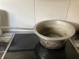 Grosse Pfanne für einen Holzofen